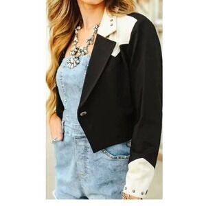 Two Fly‎ Co Western Style Cropped Blazer Black Cream Size Medium New With Tags